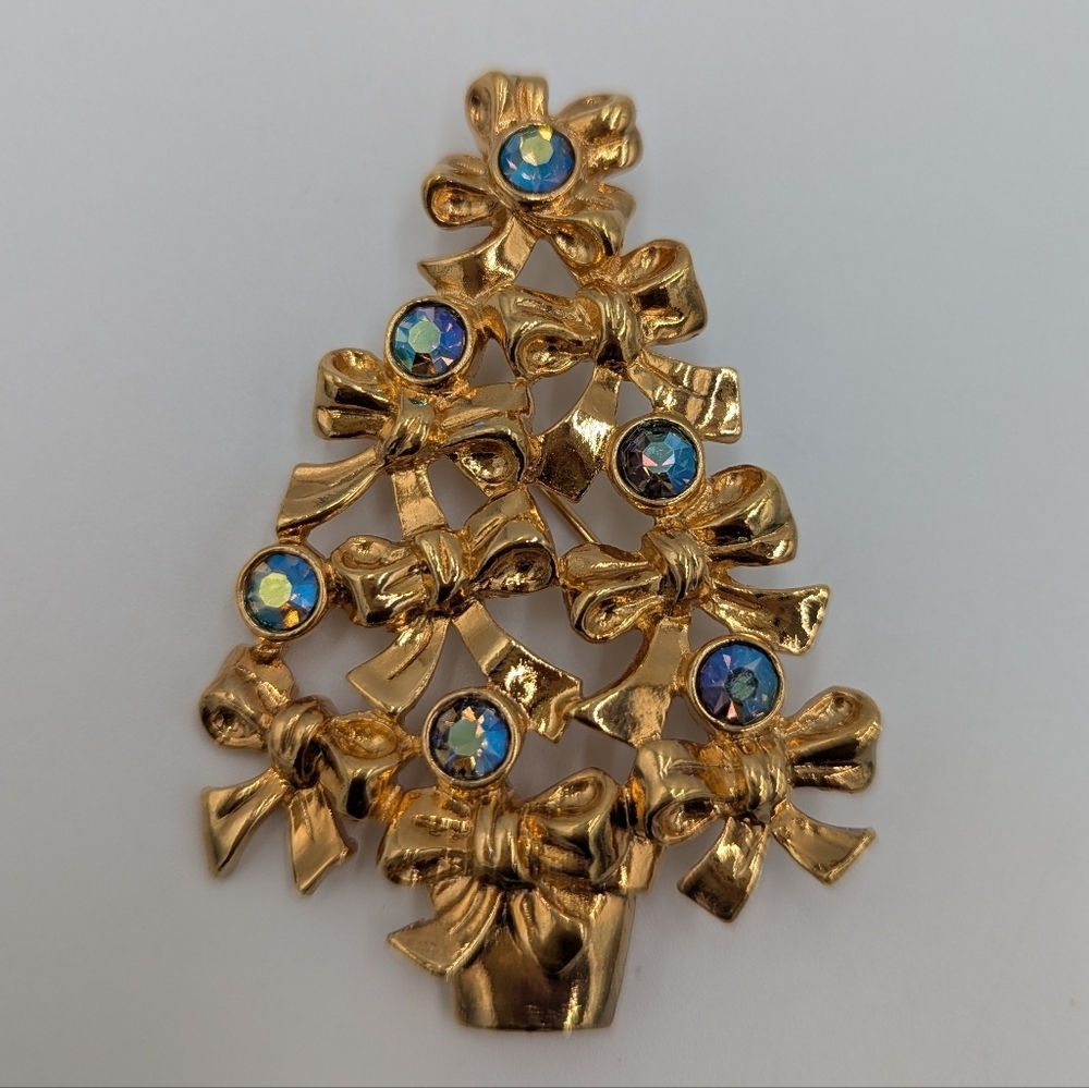 Vintage Gold Christmas Tree Brooch Blue Rhinestones Festive Holiday Bows Avon
